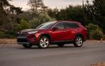 Toyota RAV4 Limited Hybrid 2018 года (NA)